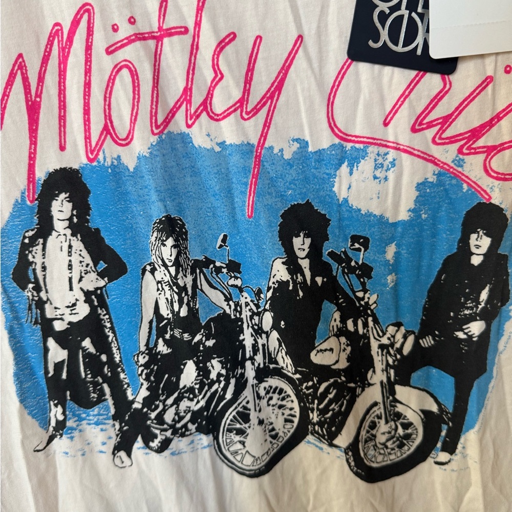 Chaser long sleeve, Mötley Crüe T-shirt, brand new size XL T-Shirt Mens - Picture 2 of 5